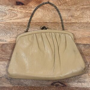 VINTAGE Ande Tan Leather Clutch with Metal Frame and Chain Strap